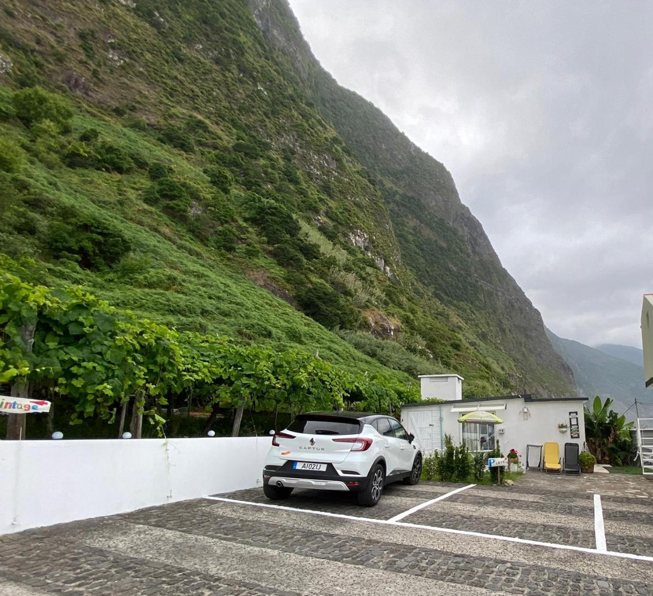 Ferienwohnung Ocean Garden, 4 Units By The Ocean São Vicente Exterior foto
